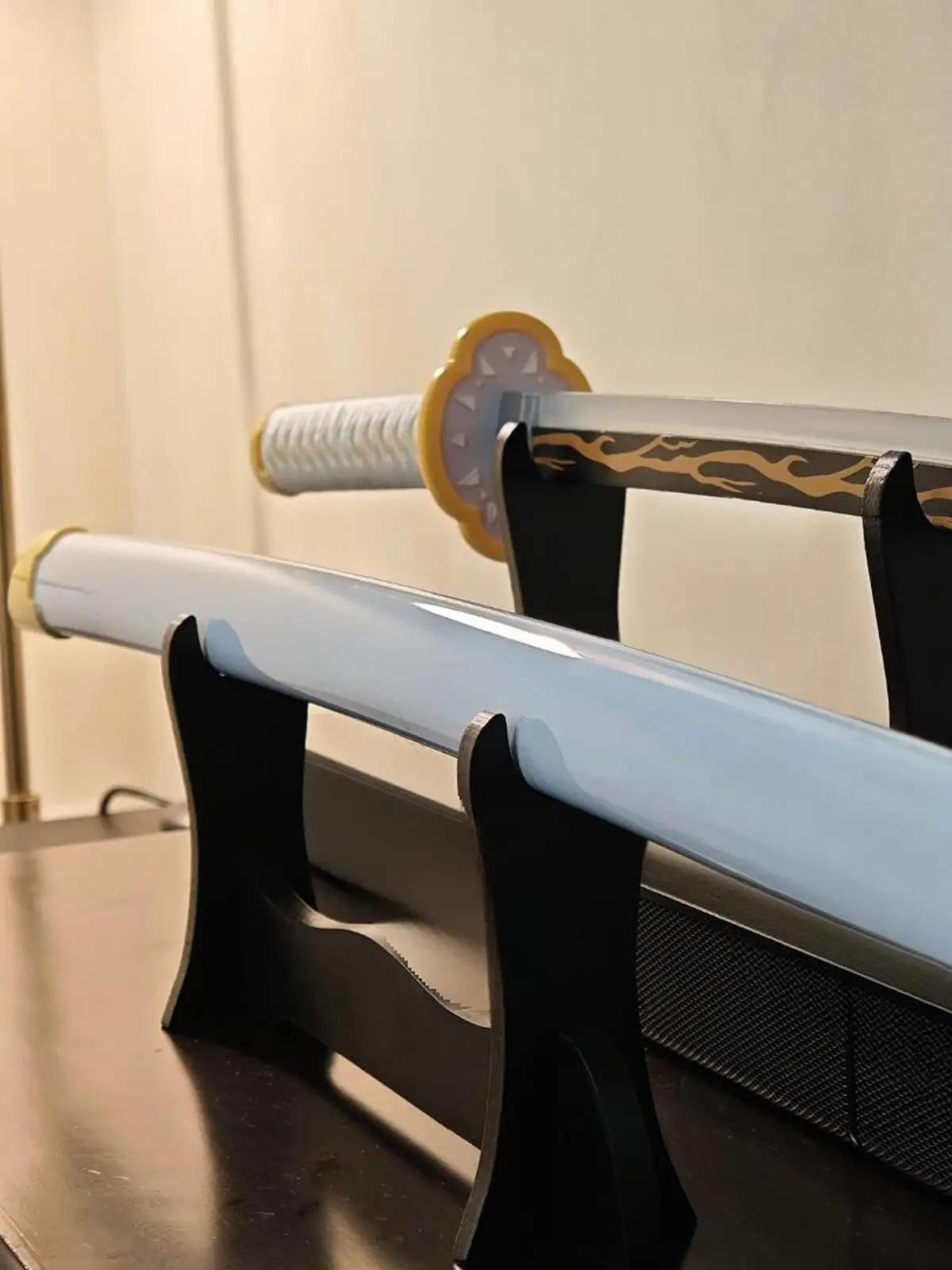 Zenitsu Agatsuma Katana - Demon Slayer