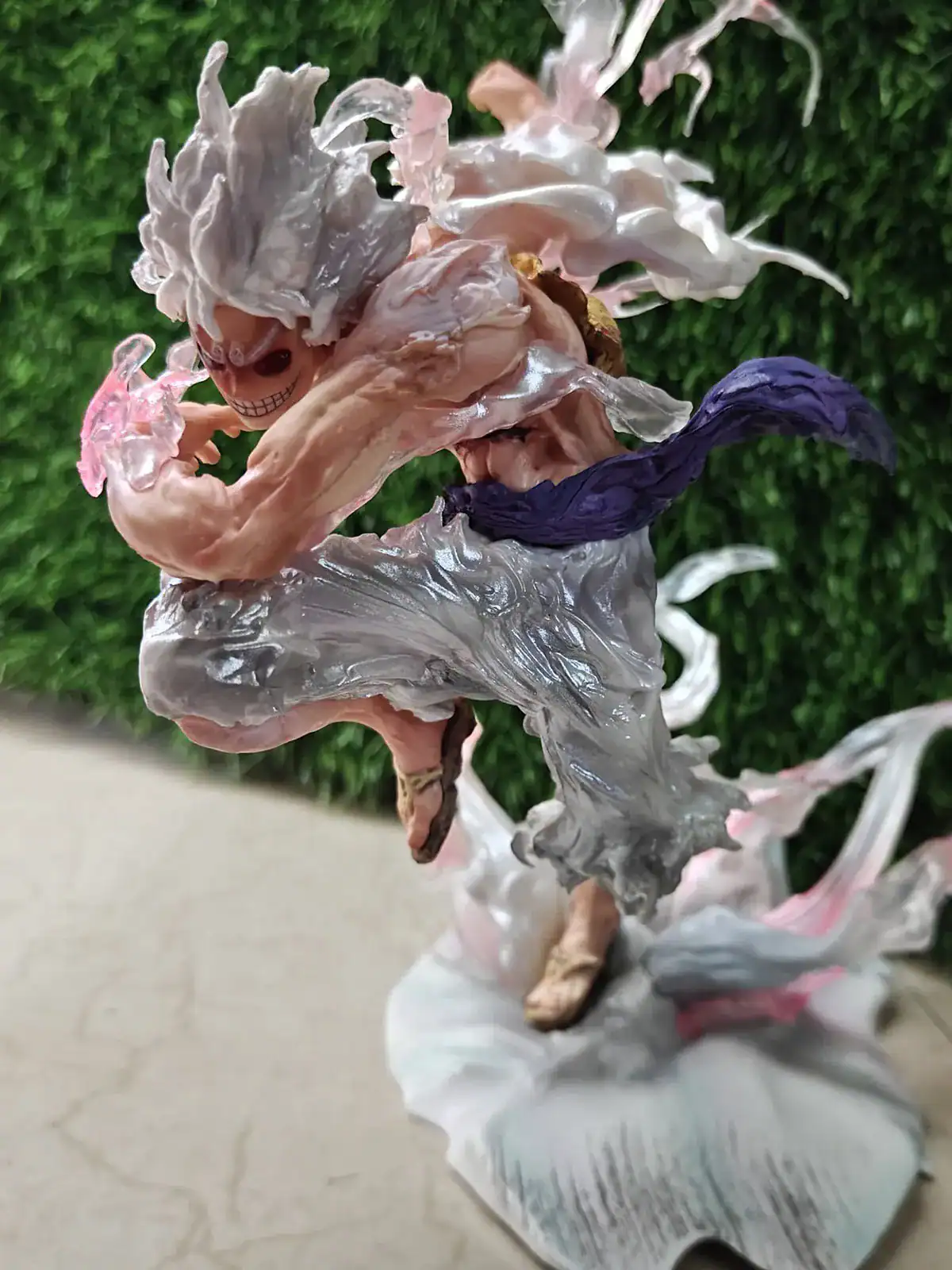 Monkey D. Luffy – Gear 5 (Nika Mode) LED Action Figure