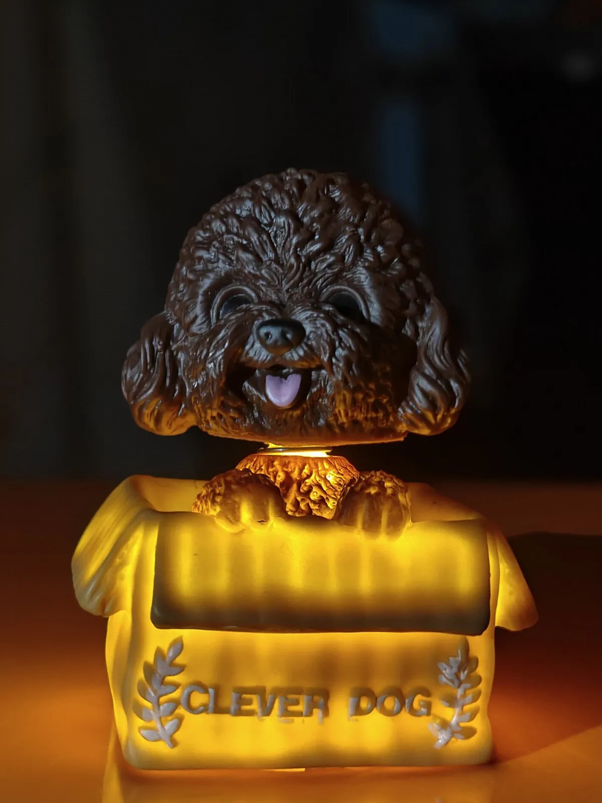 Introduce the "Clever Dog" Night Light