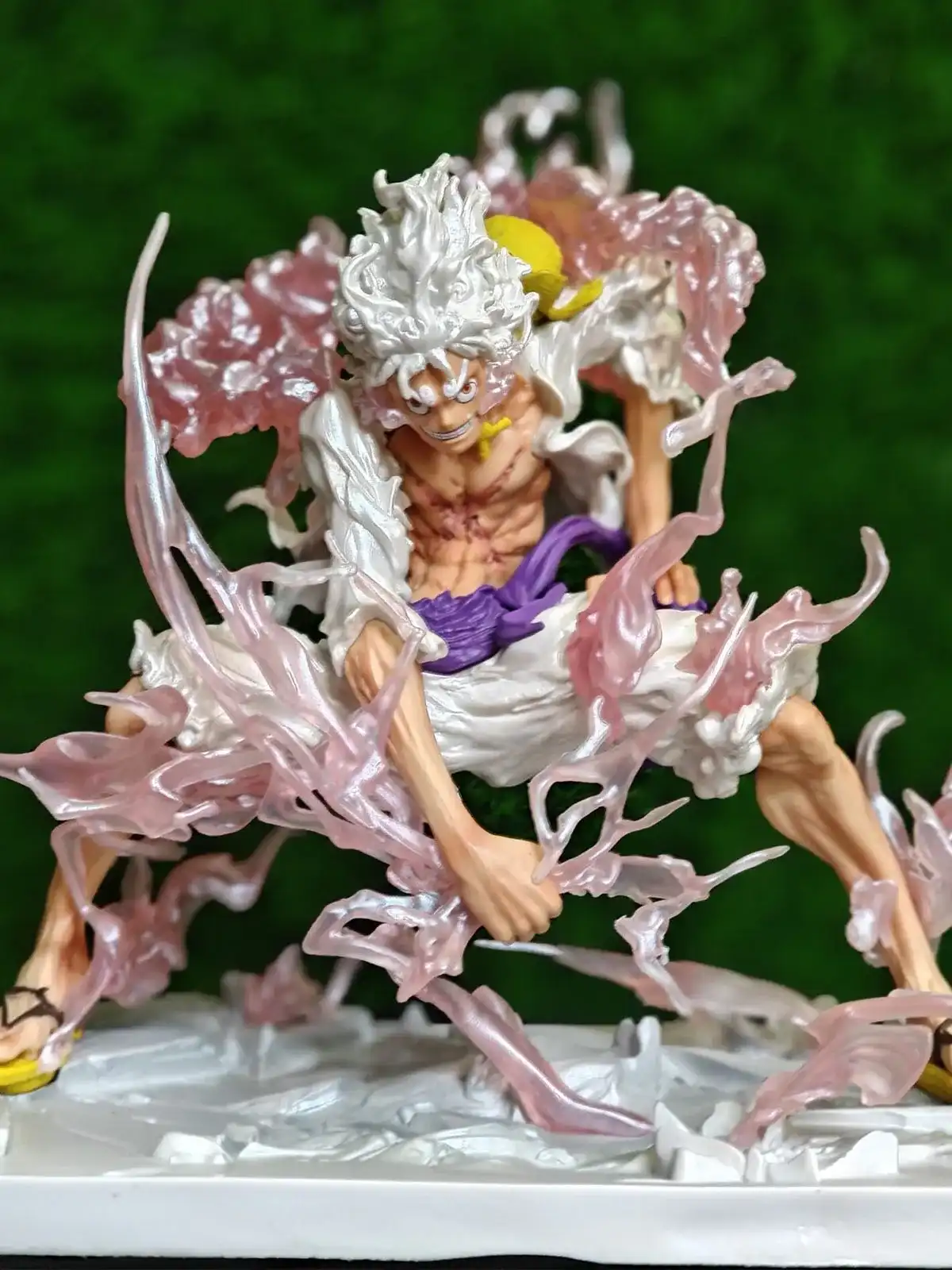 Luffy Gear 5 Action Figure – Haki Aura Mode