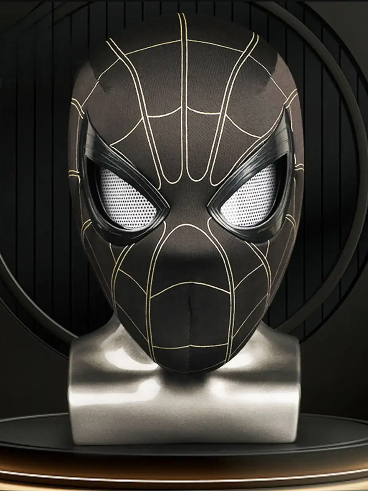 Black Spider-Man Mask – Jaw-Controlled Blinking Eyes