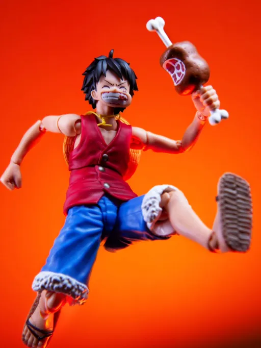 S.H. Figuarts Monkey D. Luffy Romance Dawn Figure - Image 2