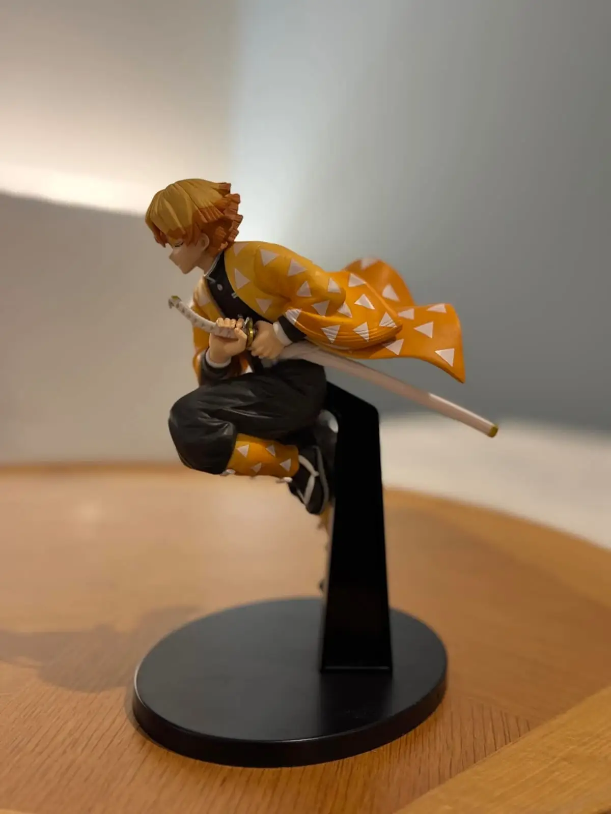 Zenitsu Agatsuma 15 cm Action Figure - Image 2
