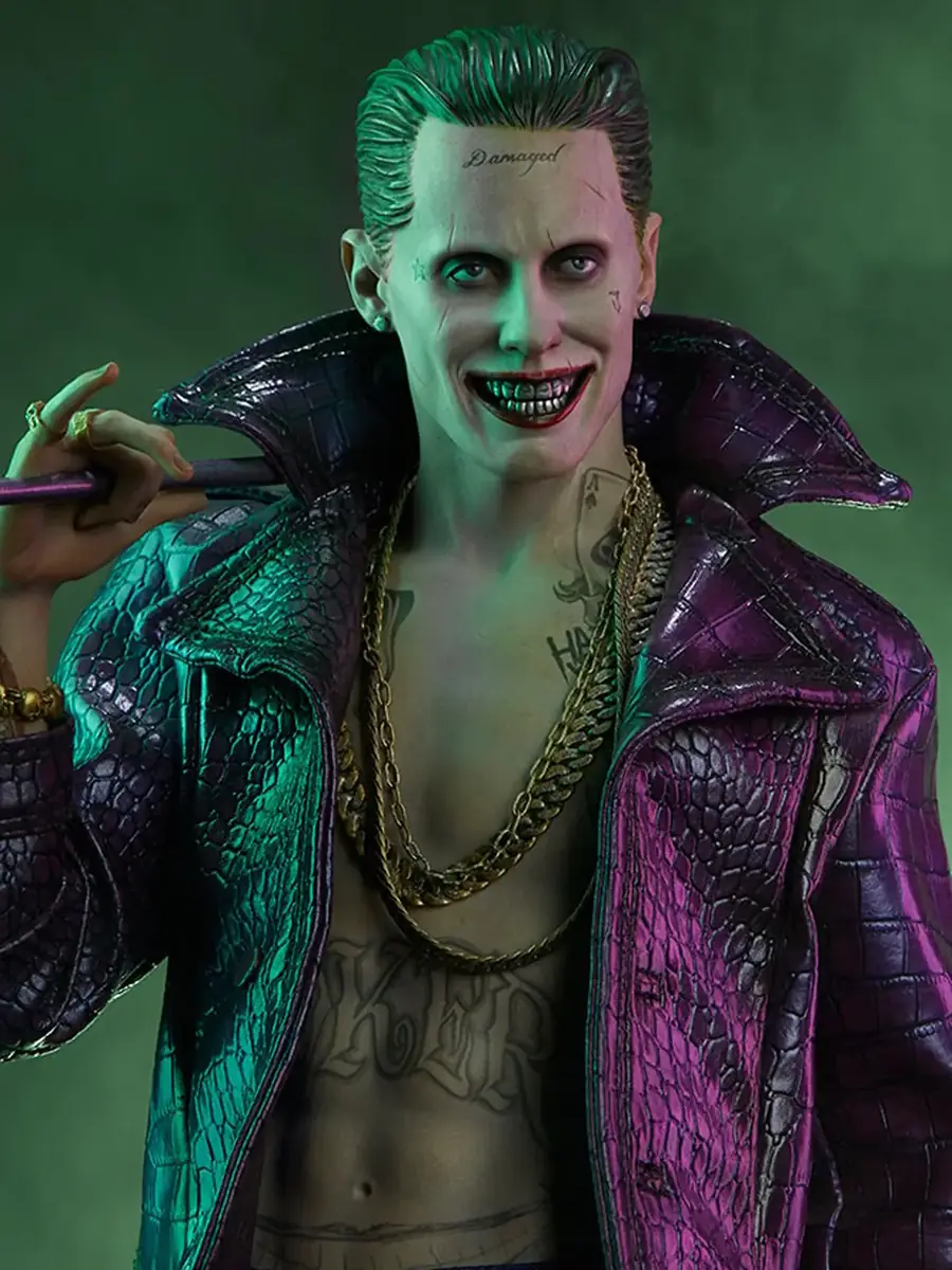 Joker (Suicide Squad) Premium Statue - Image 2