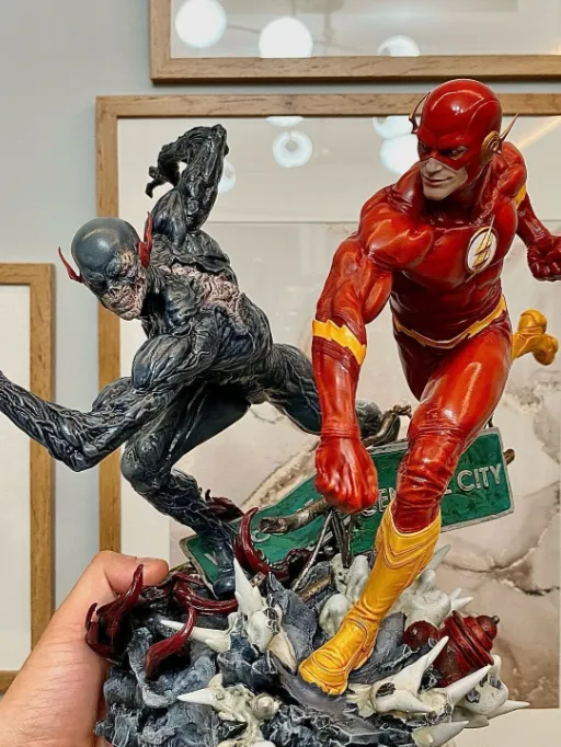 The Flash vs Reverse-Flash – 1/6 Scale Resin | Baka Studio - Image 5