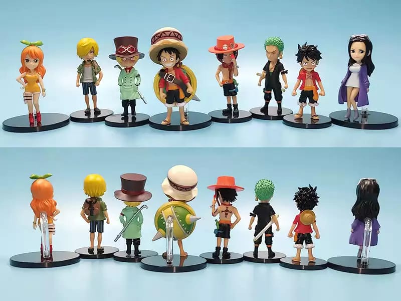 ONE Piece Set of 8 Action Figures 7-8 cm PVC
