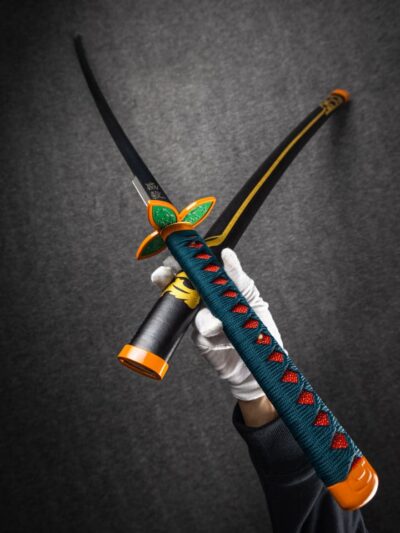 Shinobu Kocho Butterfly Wooden Katana 104cm - Demon Slayer