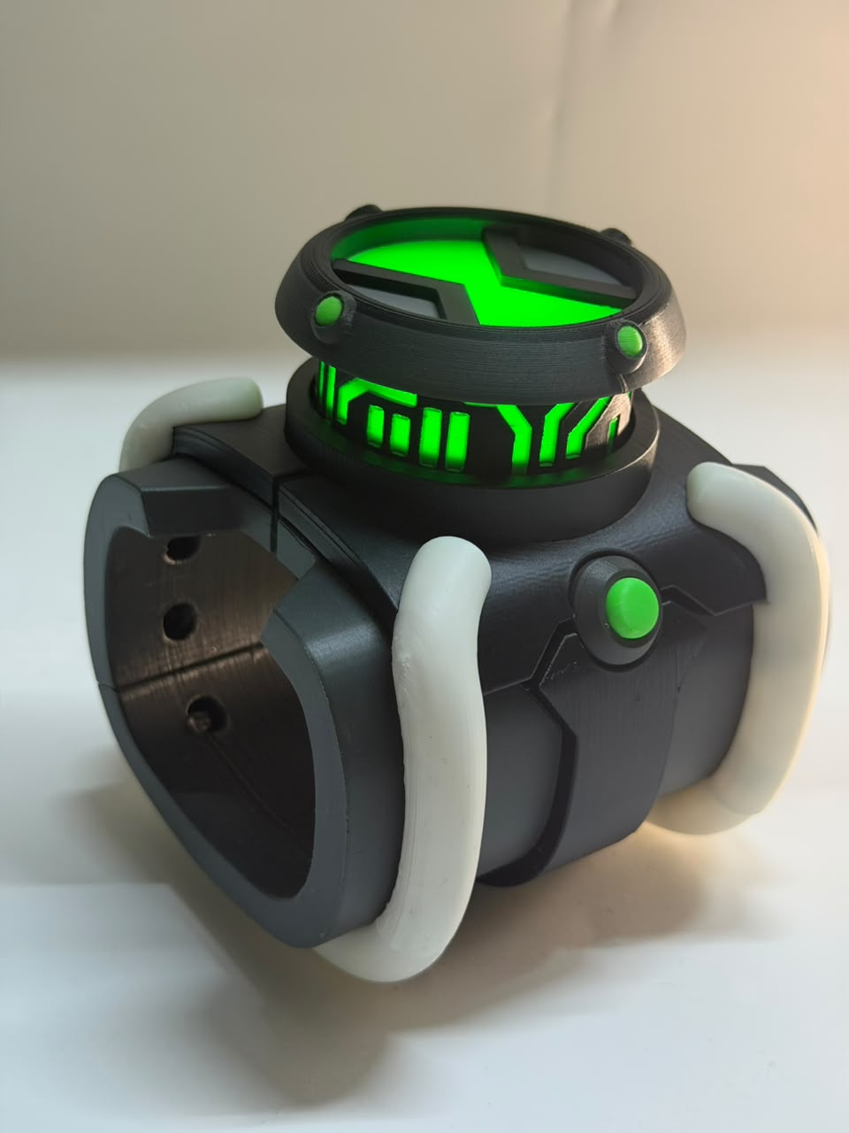 Ben 10 Classic Omnitrix – Resin 3D Printed Wearable Watch