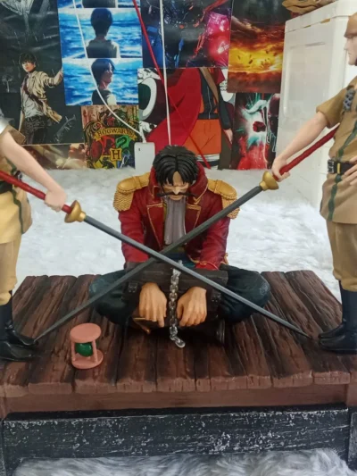 gol d. roger execution day diorama product photo