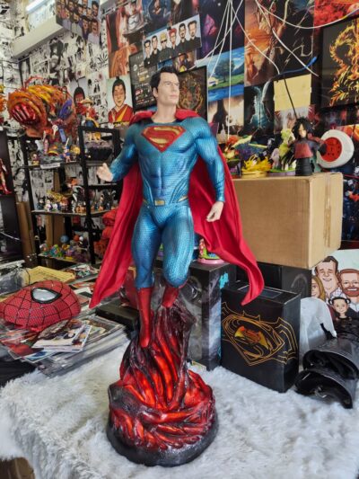 Henry Cavill Superman Figure with LED Base - Man of Steel